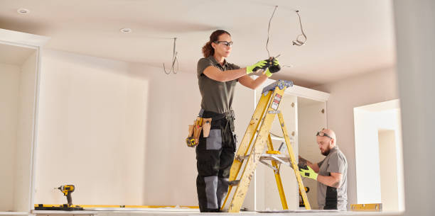 Best Electrical Installation Contractor  in Lake Forest Park, WA