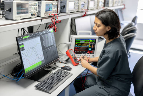 Best Affordable Emergency Electrician  in Lake Forest Park, WA